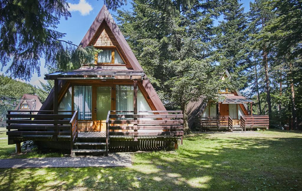 Domki Czarny Gron Rzyki Exteriér fotografie