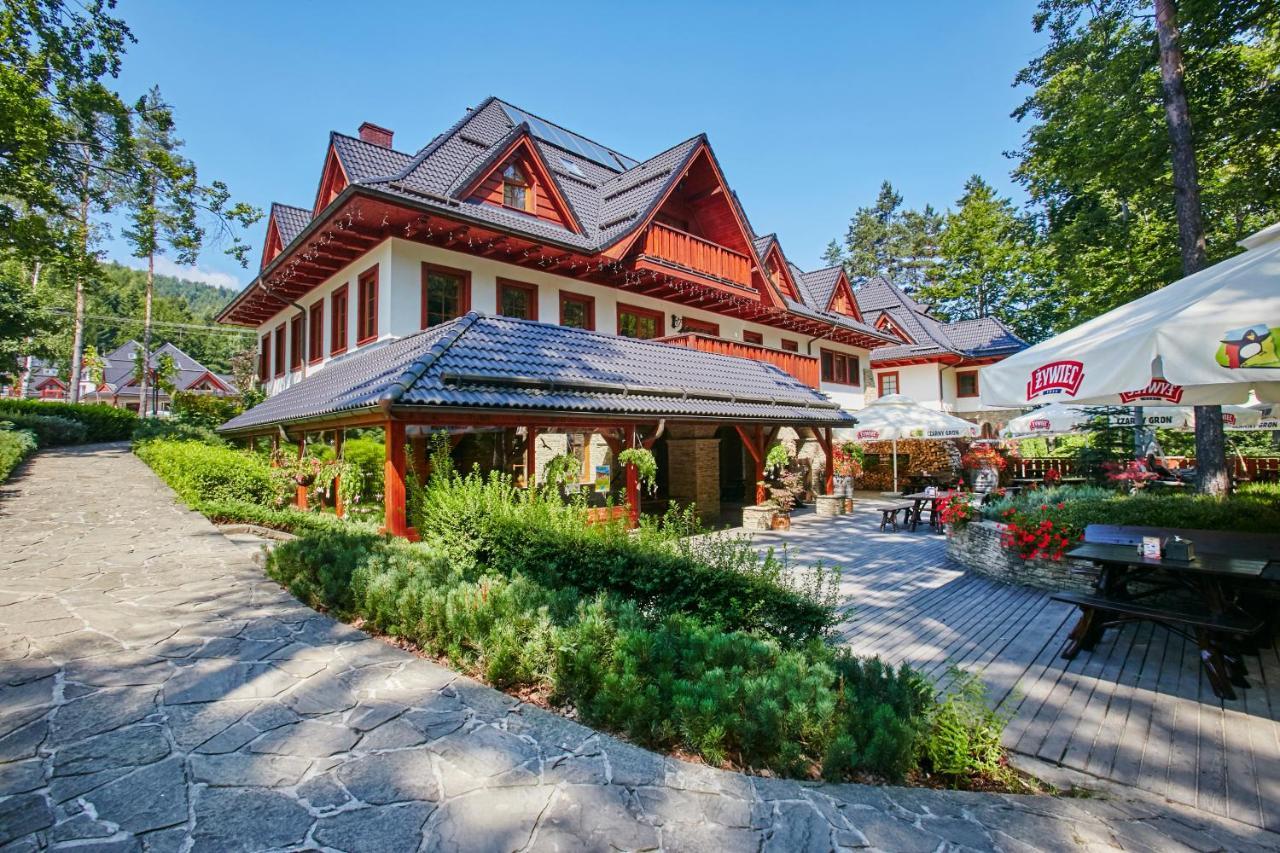 Domki Czarny Gron Rzyki Exteriér fotografie